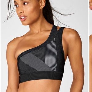 Fabletics Indy Seamless Sports Bra